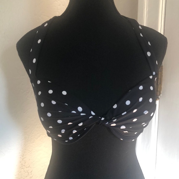 Ladies Mossimo Bikini Top - Size Medium - Picture 1 of 5